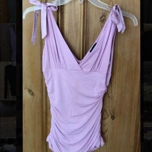 Bebe soft pink v-neck sleeveless top w/ silk bows